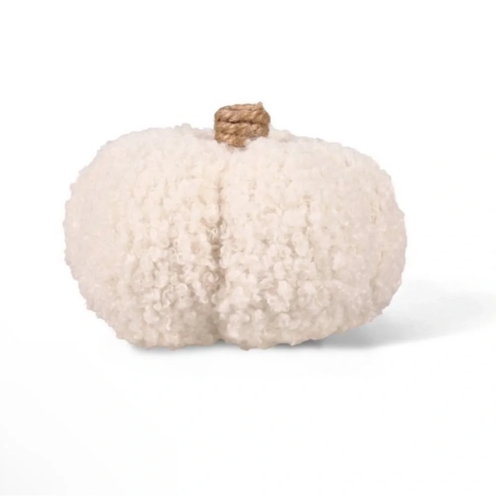 NWT Target Bullseye Playground Set of 2 Cream & Brown Sherpa Pumpkins